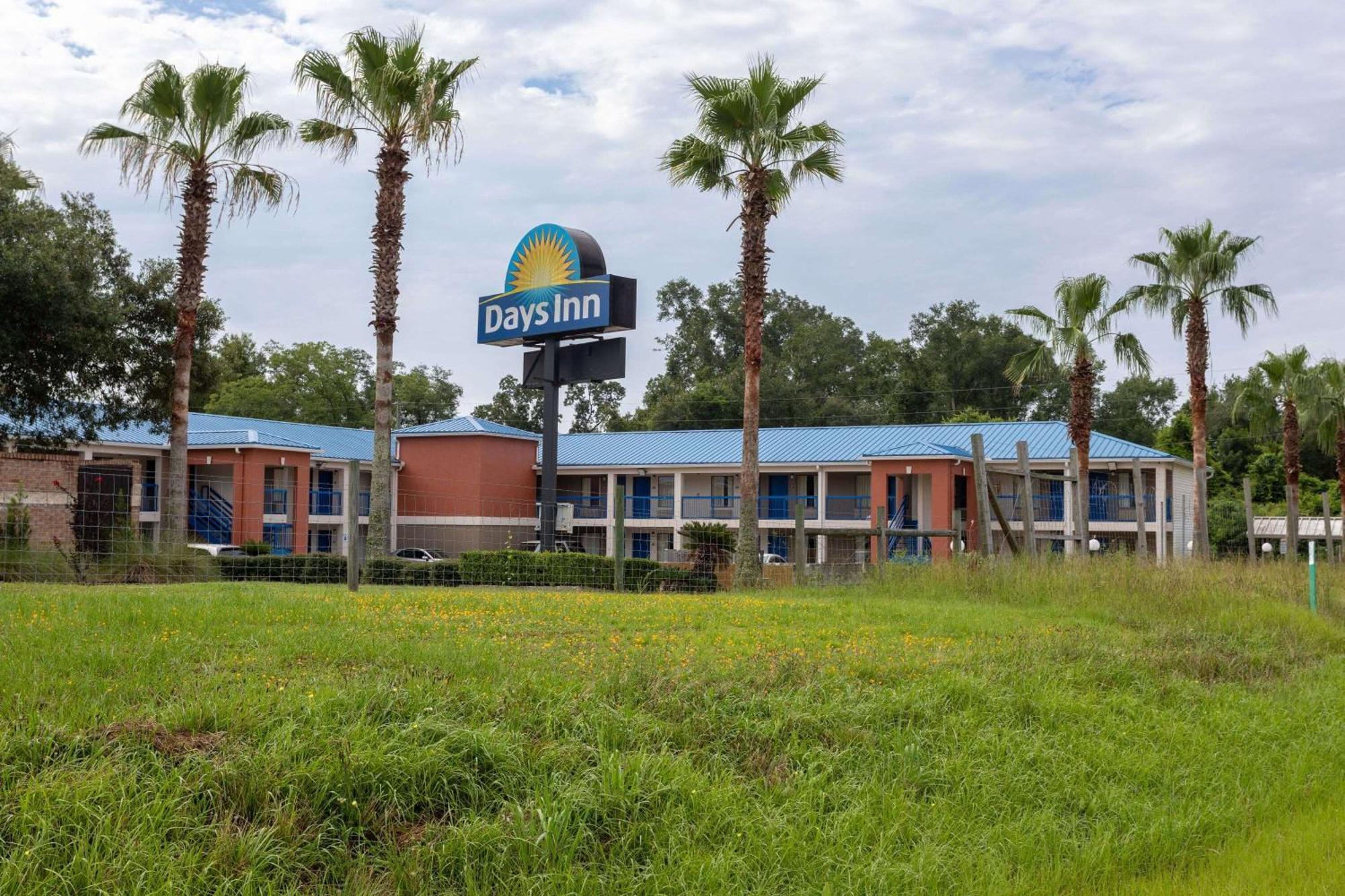 Days Inn By Wyndham צ'יפלי מראה חיצוני תמונה