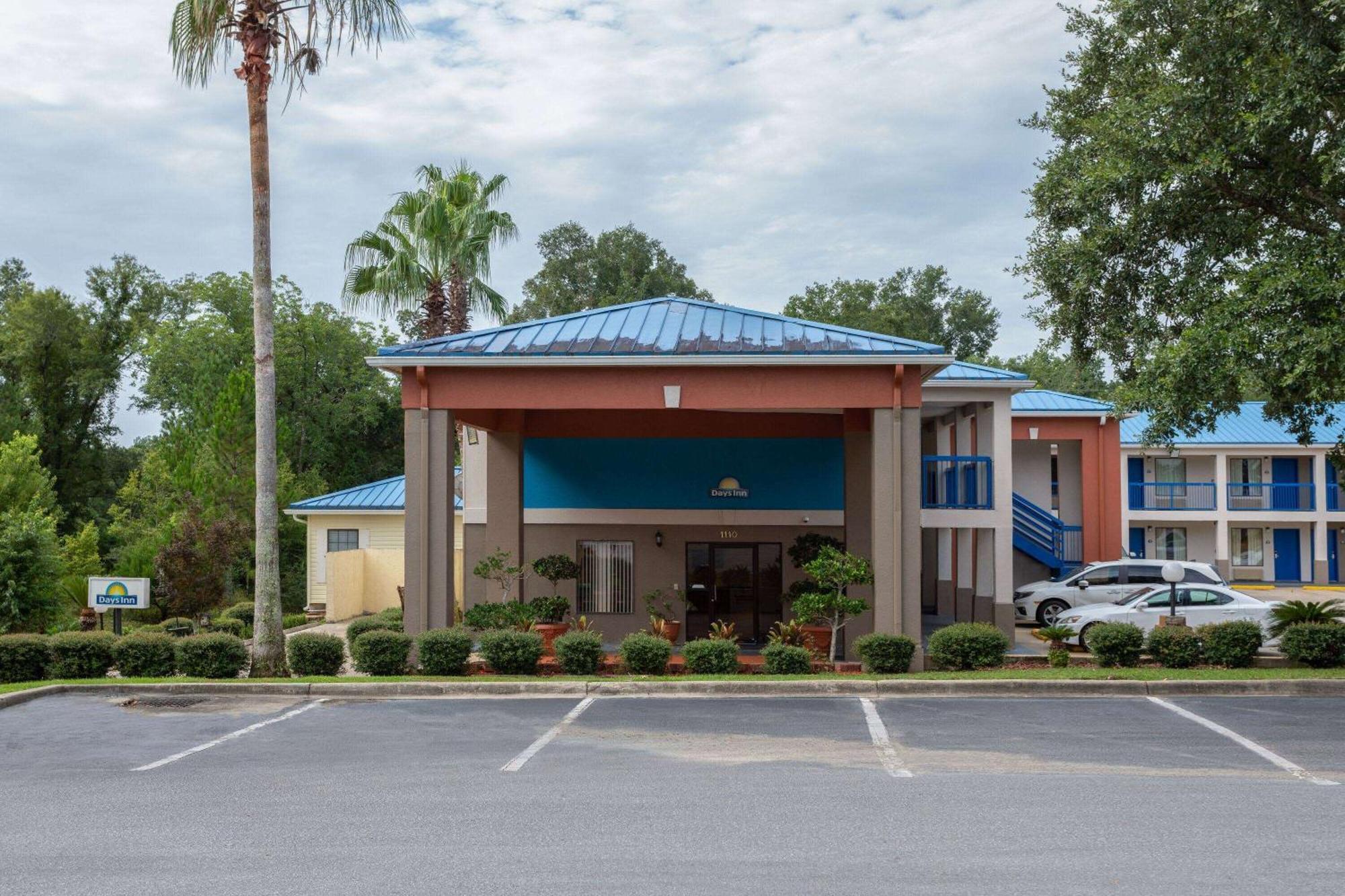 Days Inn By Wyndham צ'יפלי מראה חיצוני תמונה